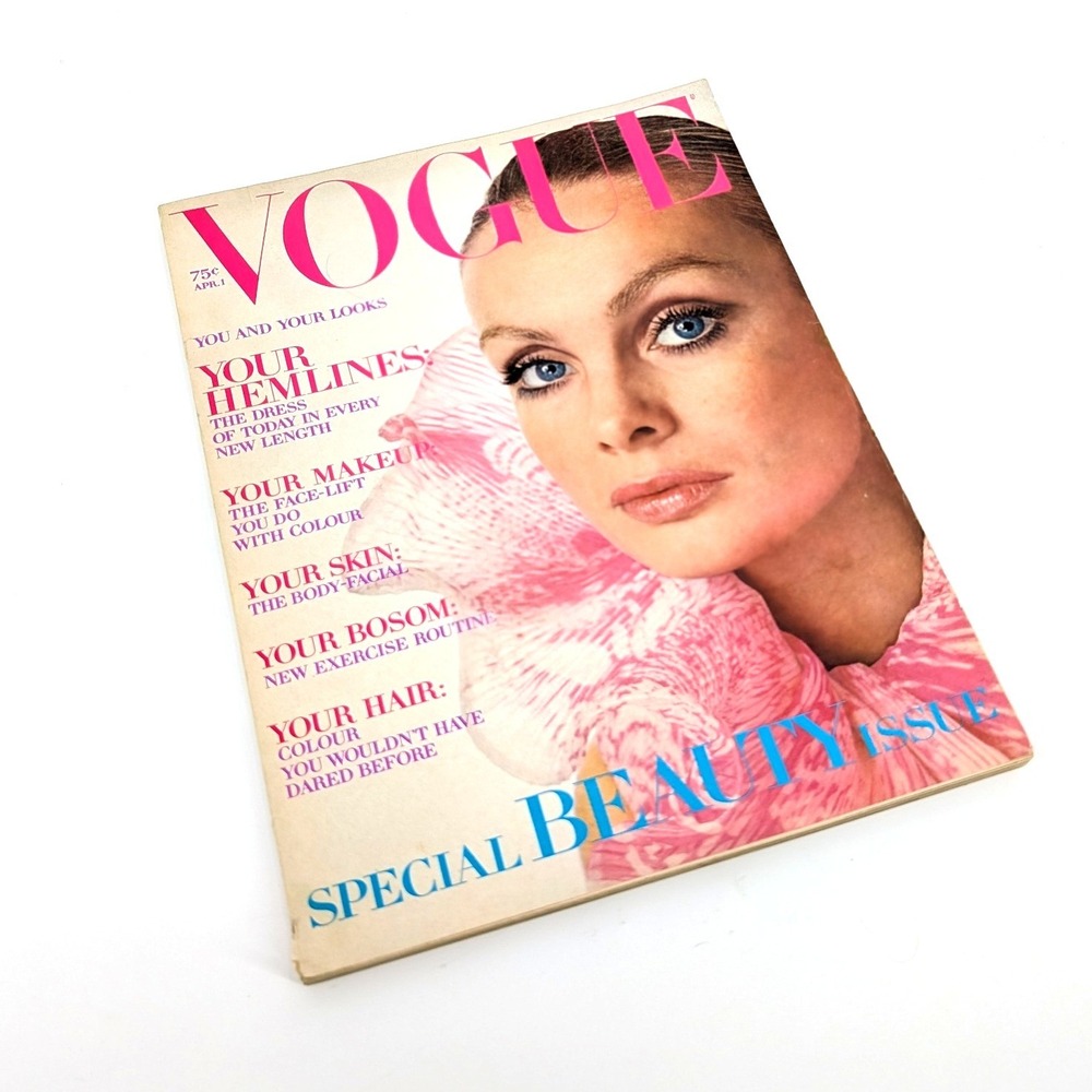 Vogue Magazine April 1 1970 Special Beauty Issue Jean Shrimpton Cover Vintage